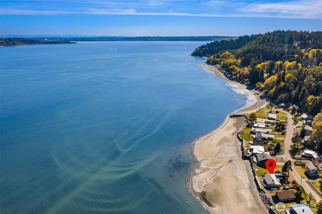 Photo of 27518 Sandy Shores Drive SW, Vashon, WA 98070 (MLS # 2502626)