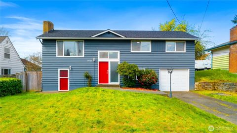 13729 8th Avenue S Burien WA 98168