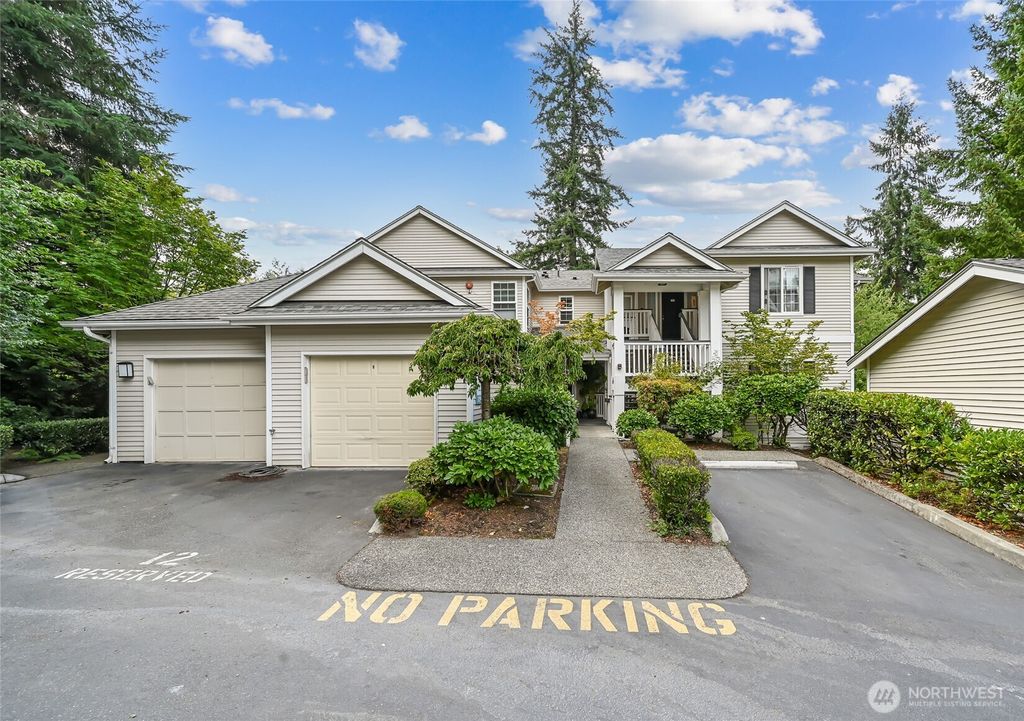 Photo of 12109 NE 171st Place #B103, Bothell, WA 98011 (MLS # 2427038)