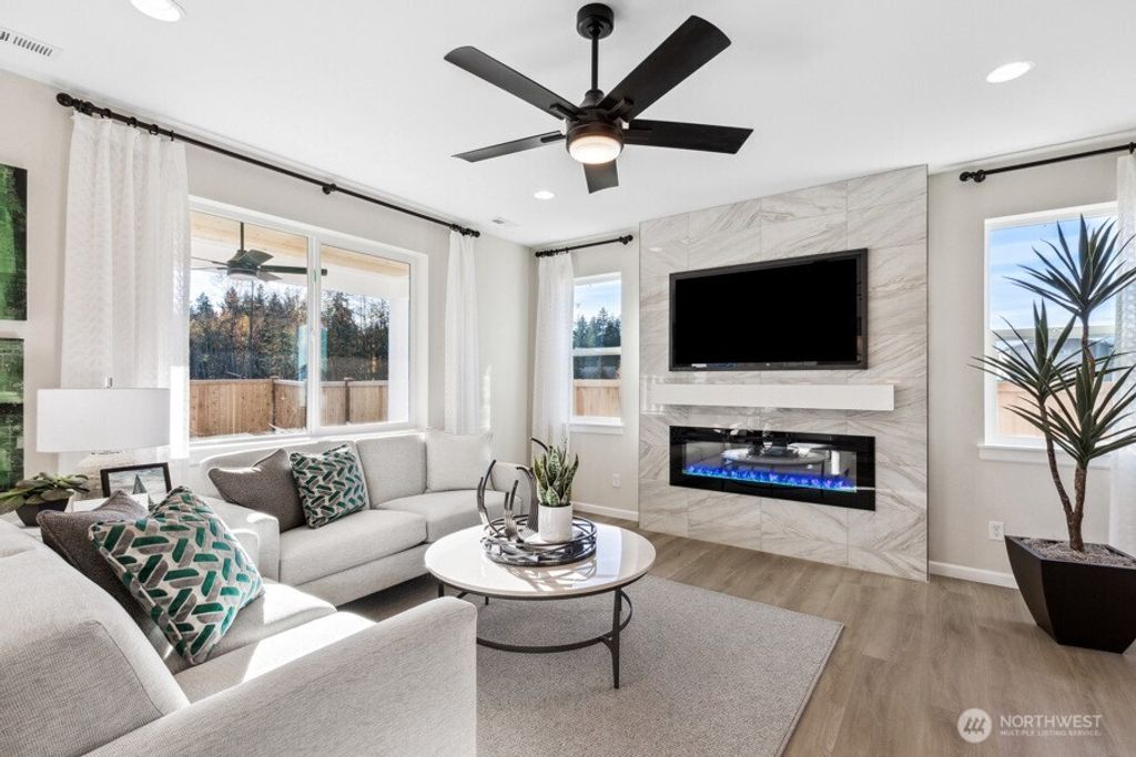Photo of 4607 85th Avenue NE #31, Marysville, WA 98270 (MLS # 2543351)