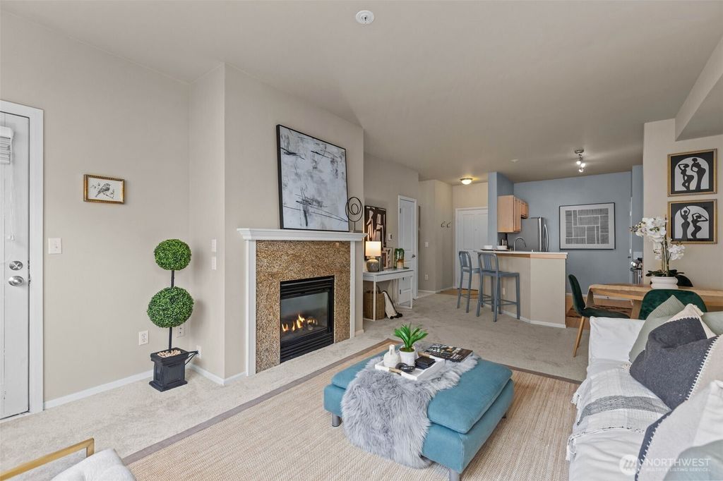 Photo of 560 225th Lane NE #B202, Sammamish, WA 98074 (MLS # 2504971)