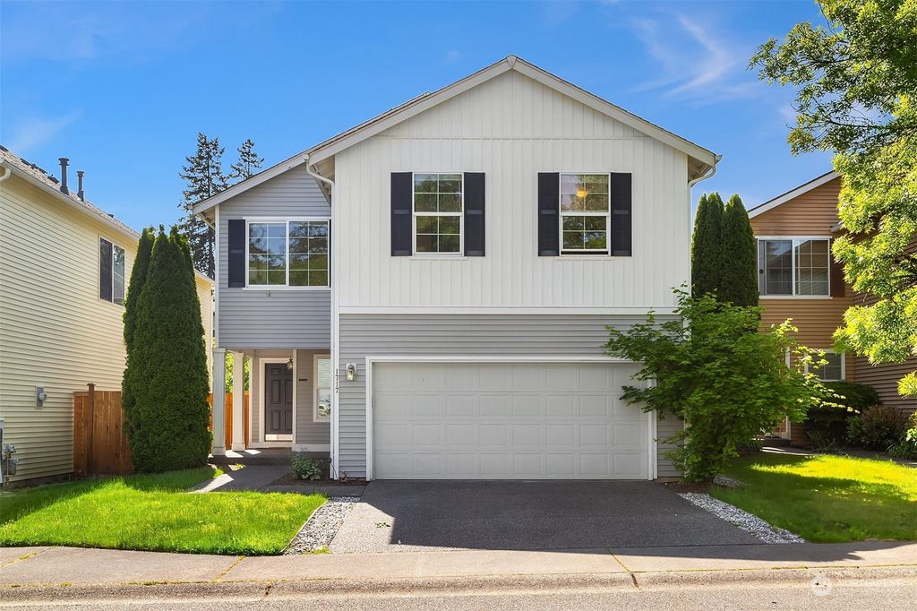 Photo of 1717 251st Place SE, Sammamish, WA 98075 (MLS # 2238042)