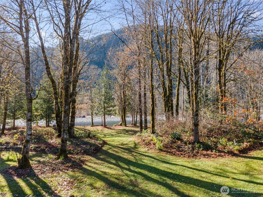 Photo of 19423 636th Avenue NE, Gold Bar, WA 98251 (MLS # 2339519)