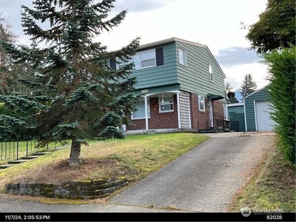 Photo of 1428 E 2nd Street, Port Angeles, WA 98362 (MLS # 2501006)