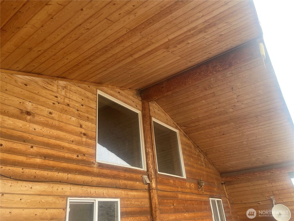 Photo of 172 Cayuse MTN Rd Rd, Tonasket, WA 98855 (MLS # 2468850)