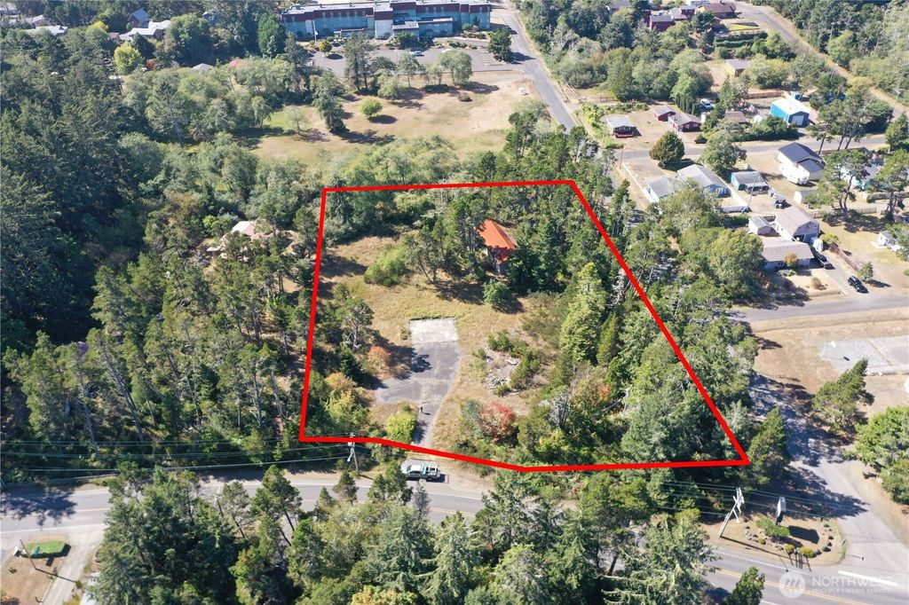 Photo of 715 S Forrest Street, Westport, WA 98595 (MLS # 2510864)