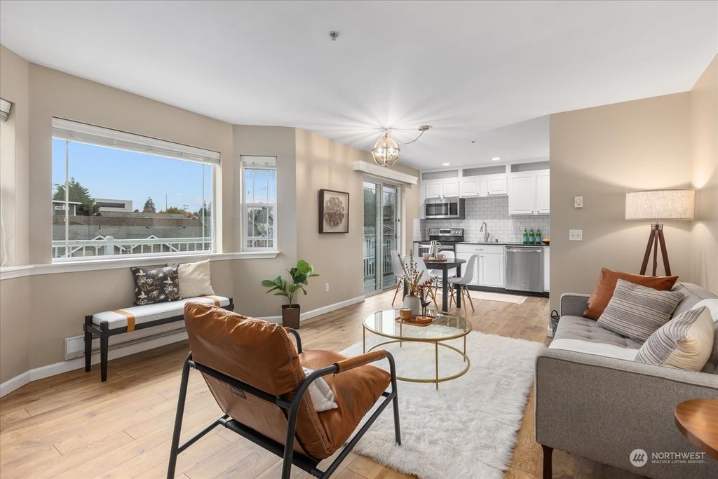 Photo of 3322 148th Street SW #D7, Lynnwood, WA 98087 (MLS # 2300027)