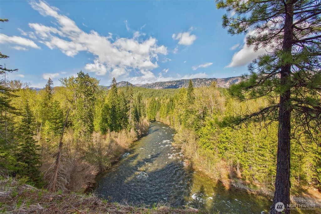 Photo of 0 Salal Drive, Leavenworth, WA 98826 (MLS # 2513058)