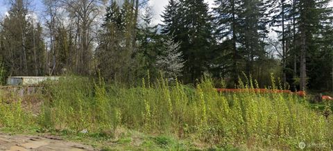 Photo of 13615 26th Place W, Lynnwood, WA 98037 (MLS # 2425633)