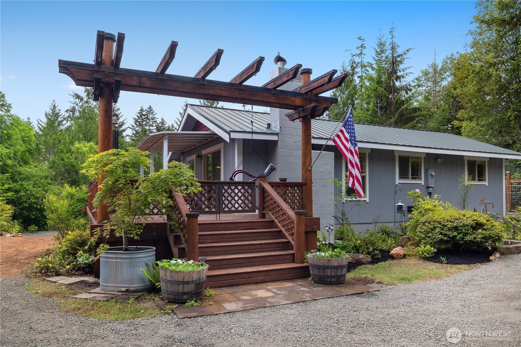681 N Beacon Point Loop N