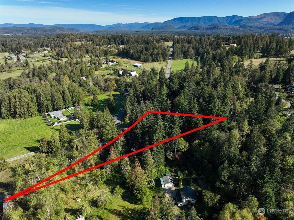 Photo of 27100 SE 400th Way, Enumclaw, WA 98022 (MLS # 2294954)
