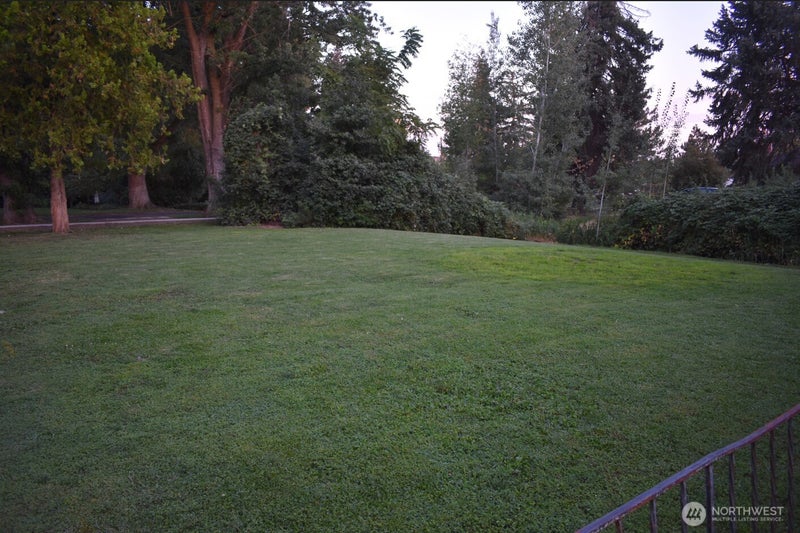 105 Chateau Lane