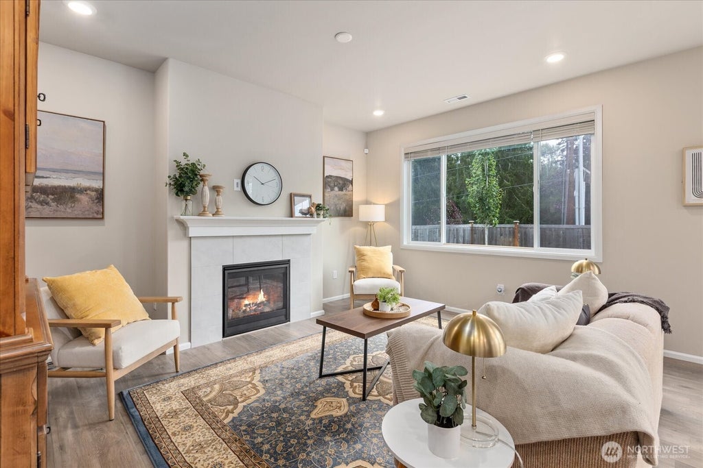 Photo of 904 122nd Avenue SE, Lake Stevens, WA 98258 (MLS # 2578376)