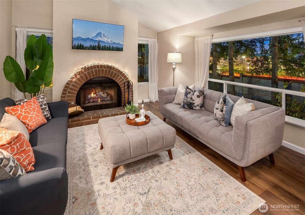 Photo of 705 143rd Avenue NE #A4, Bellevue, WA 98007 (MLS # 2497795)