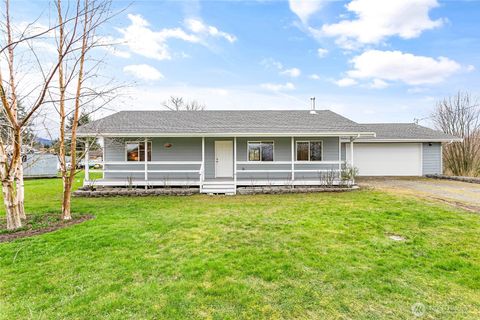 Photo of 303 Hayes Street, Nooksack, WA 98276 (MLS # 2485847)