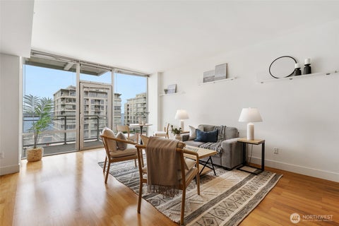Photo of 2911 2nd Avenue #811, Seattle, WA 98121 (MLS # 2532904)