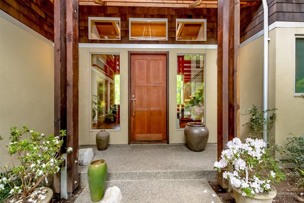 Photo of 6507 258th Avenue NE, Redmond, WA 98053 (MLS # 2269160)