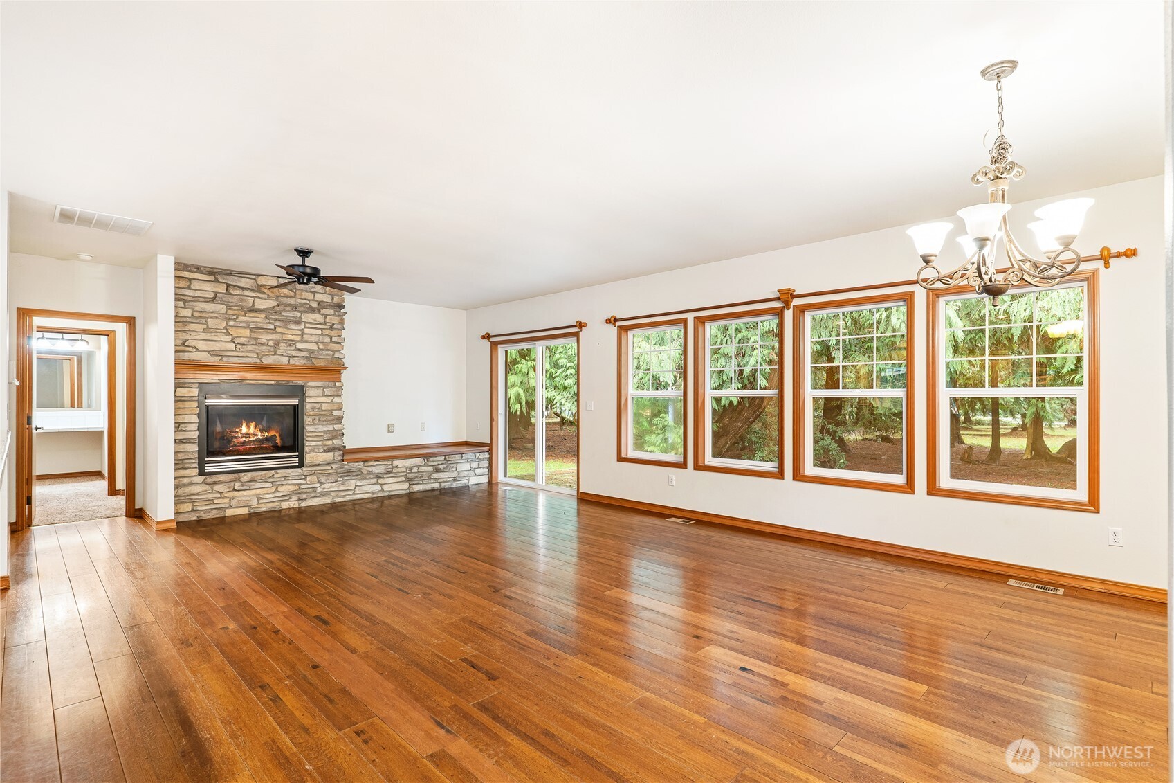 31727 76th Avenue NW