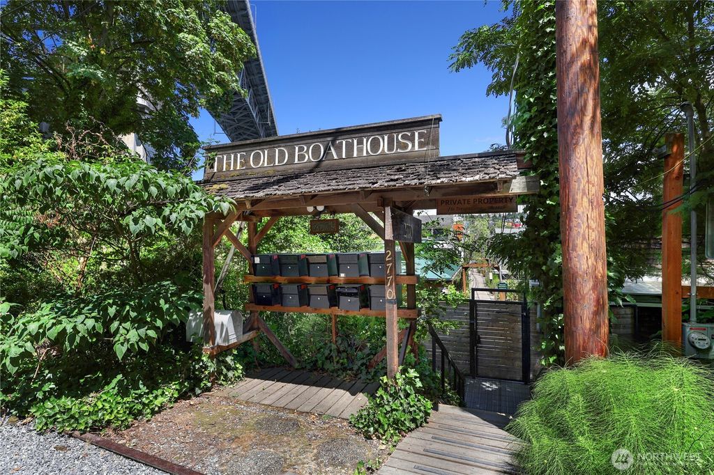 Photo of 2770 Westlake Avenue N #6, Seattle, WA 98109 (MLS # 2423103)