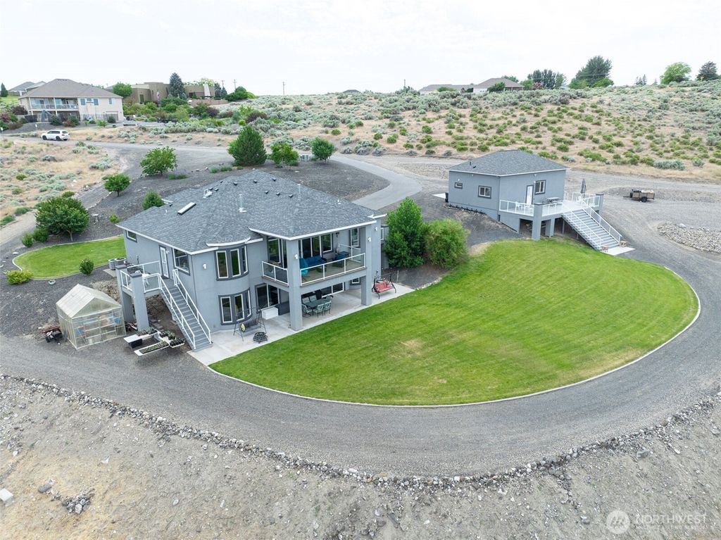 Photo of 5880 W 58th Avenue, West Richland, WA 99353 (MLS # 2479784)