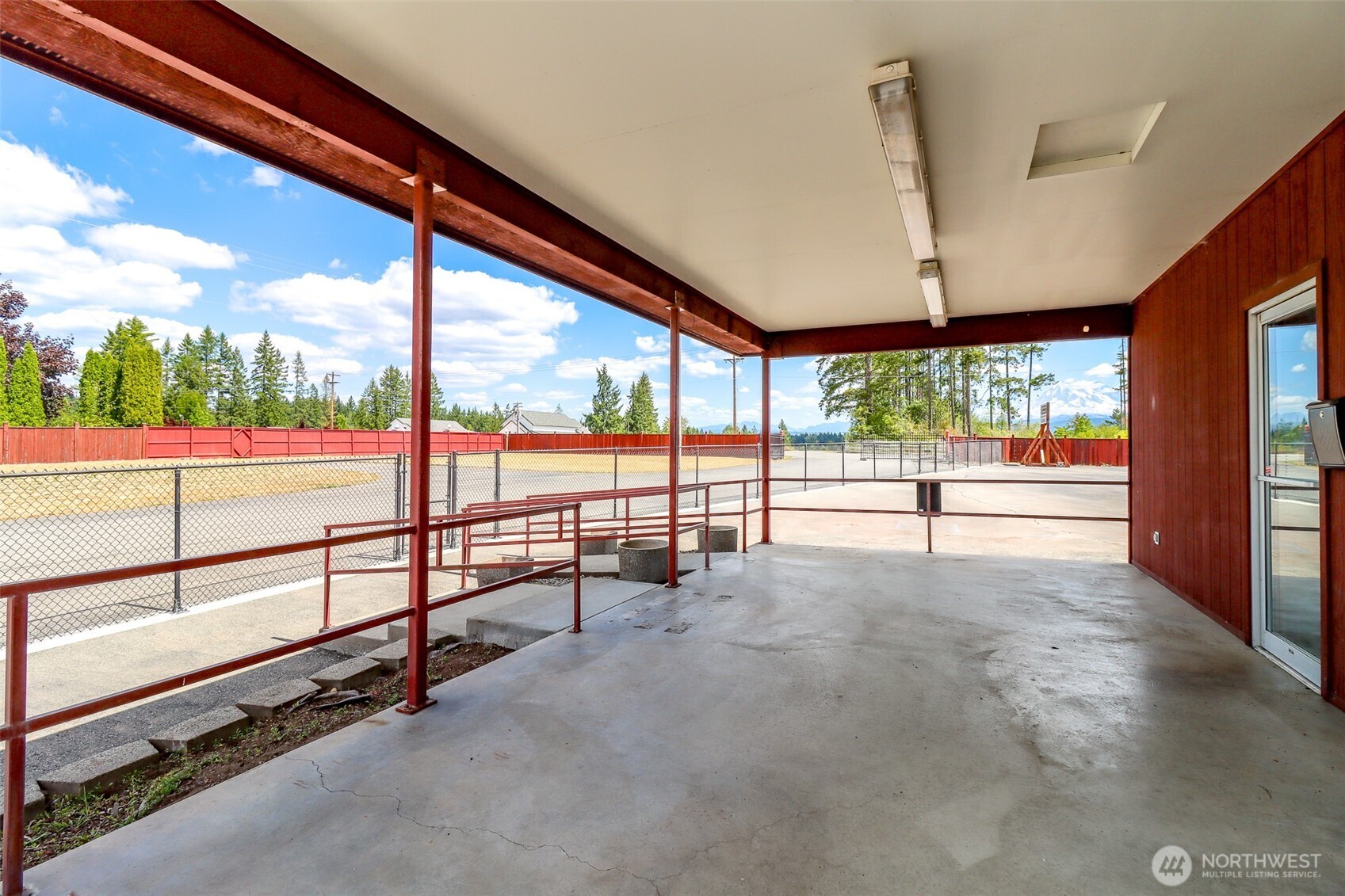 36510 Mountain Highway E A