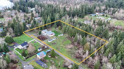 Photo of 15840 Lawrence Lake Road SE, Yelm, WA 98597 (MLS # 2463765)