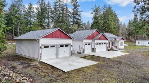 Photo of 15840 Lawrence Lake Road SE, Yelm, WA 98597 (MLS # 2463765)