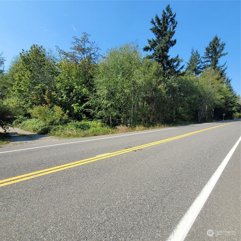Photo of 18409 196th Avenue SE, Renton, WA 98058 (MLS # 2163657)
