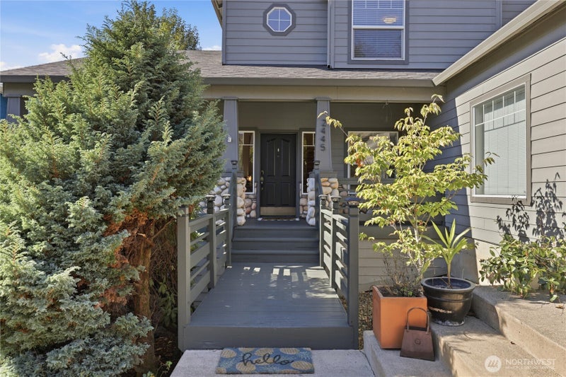 2445 W 10th Street