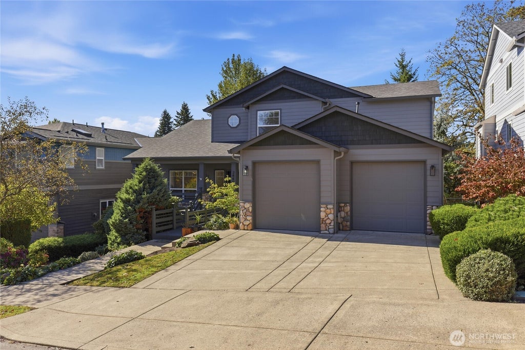 Photo of 2445 W 10th Street, Washougal, WA 98671 (MLS # 2592387)