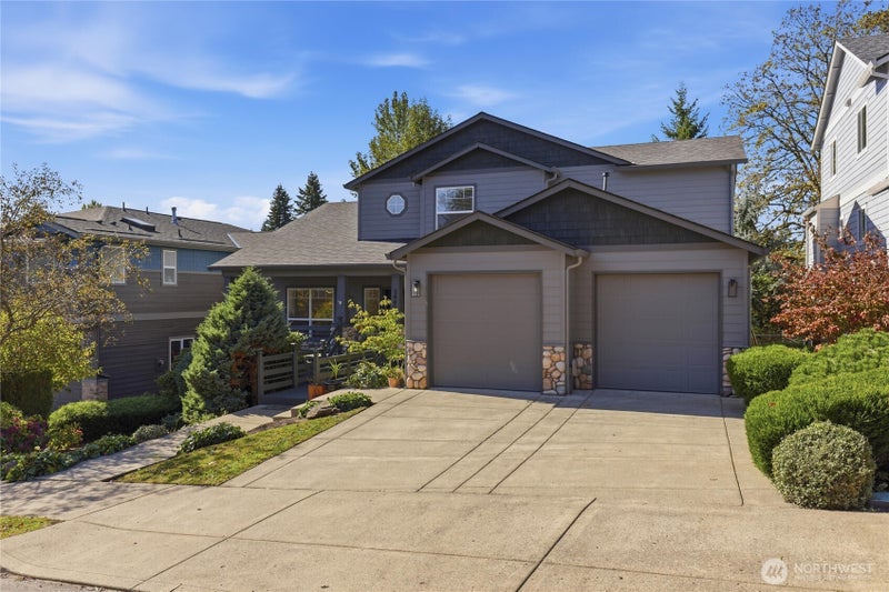 2445 W 10th Street