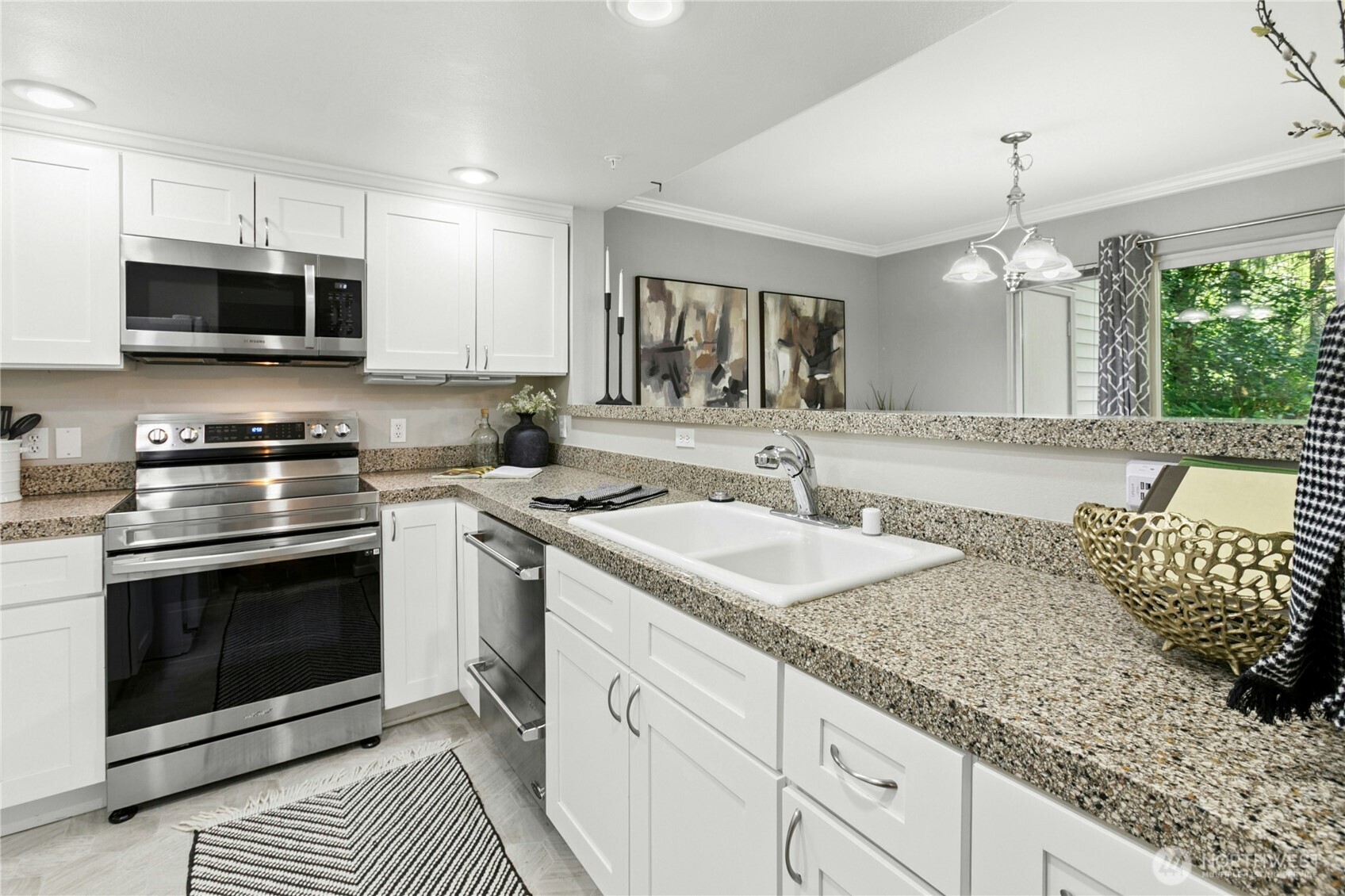 25235 SE Klahanie Blvd G102