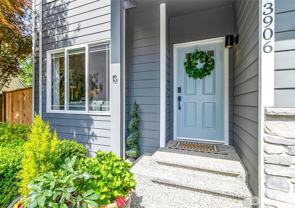 Photo of 3906 141st Place SE, Mill Creek, WA 98012 (MLS # 2395965)