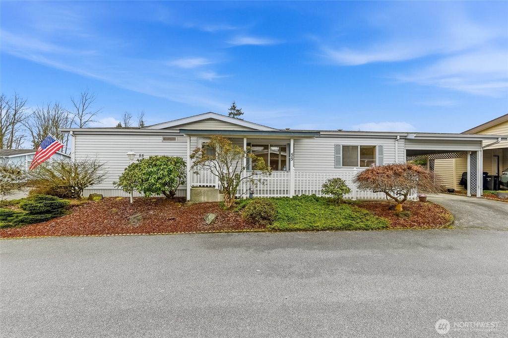 Photo of 32820 20th Avenue S #55, Federal Way, WA 98003 (MLS # 2488969)