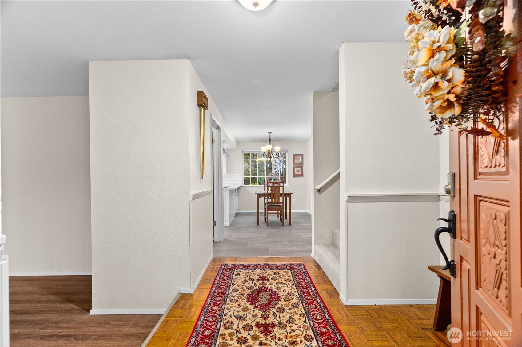 9911 Berkshire Loop SE