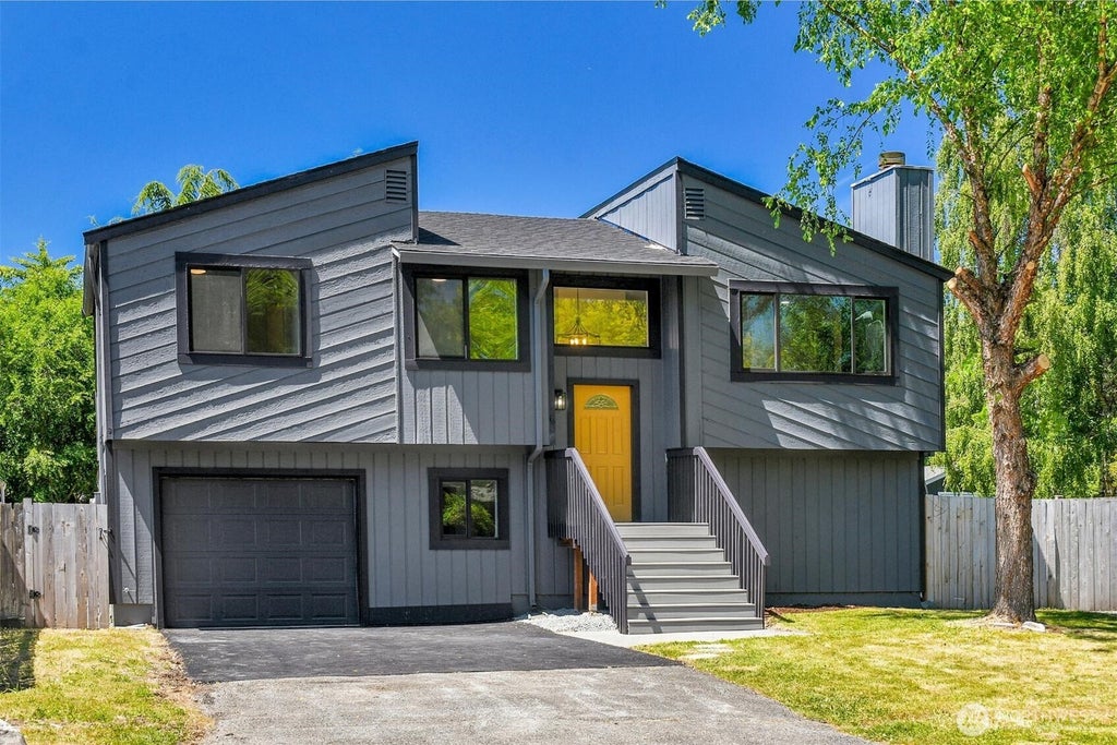 Photo of 9408 61st Drive NE, Marysville, WA 98270 (MLS # 2545079)