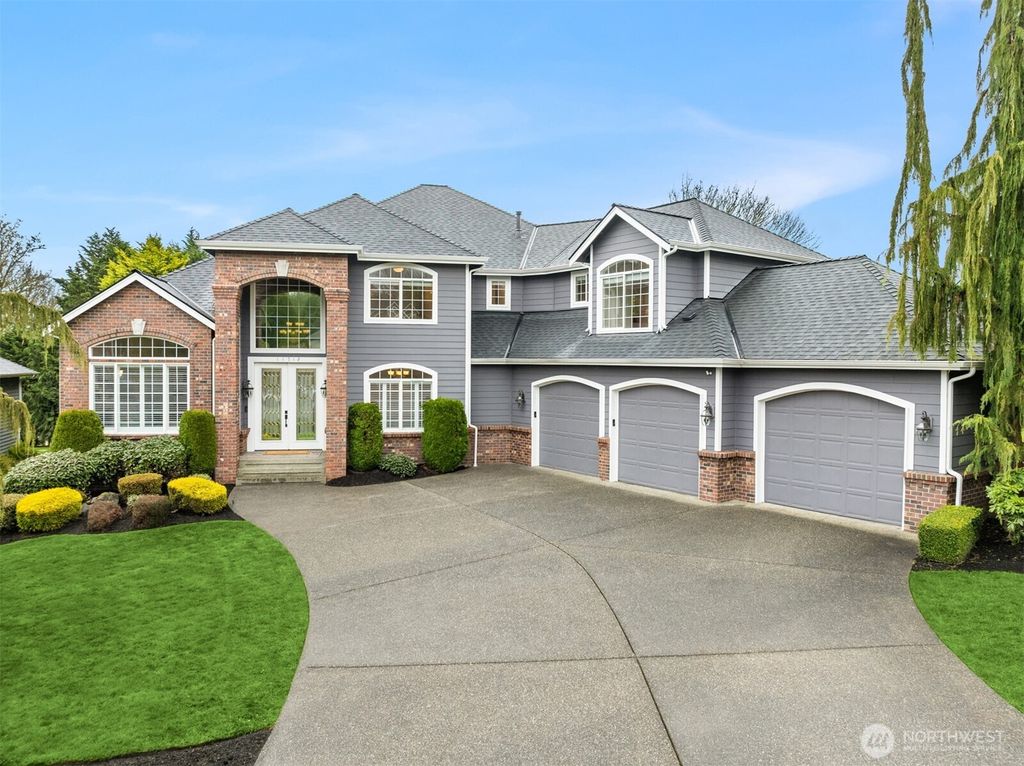 Photo of 11712 37th Street SE, Snohomish, WA 98290 (MLS # 2477999)