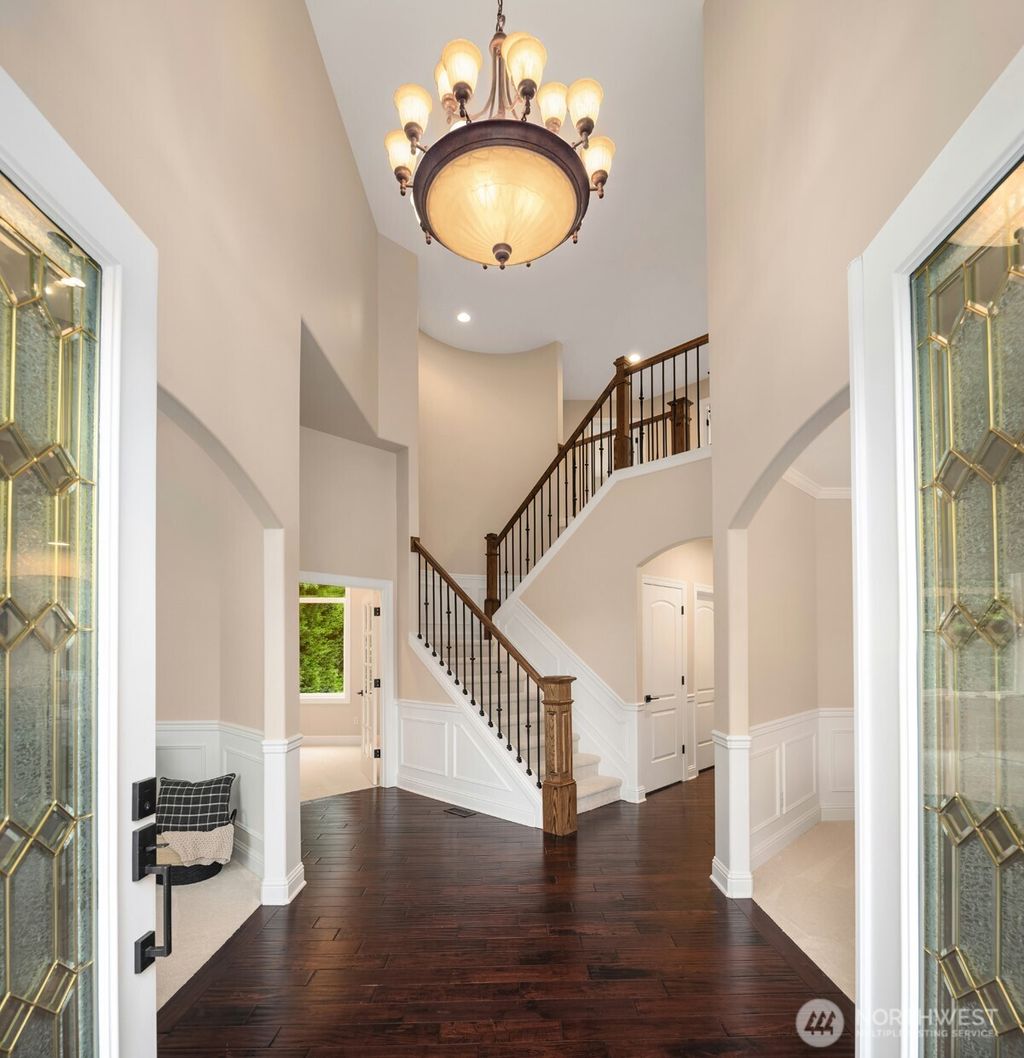 Photo of 11712 37th Street SE, Snohomish, WA 98290 (MLS # 2477999)