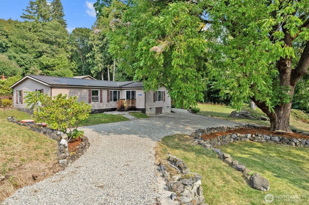 Photo of 10939 Alfred Street, Rockport, WA 98283 (MLS # 2500970)