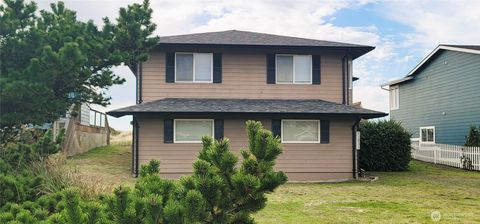 Photo of 32805 G Street, Ocean Park, WA 98640 (MLS # 2448611) Photo of 32805 G Street, Ocean Park, WA 98640 (MLS # 2448611)