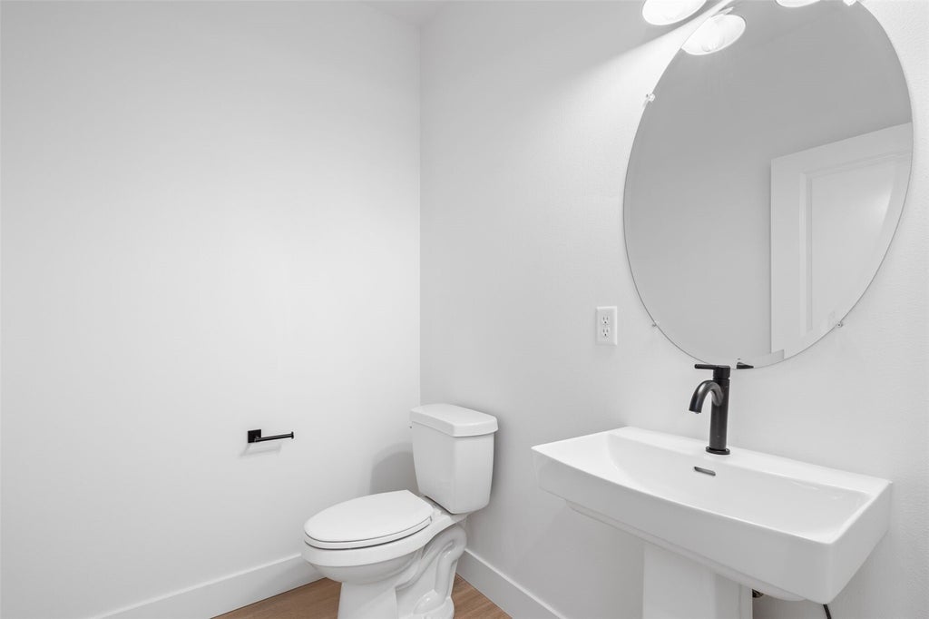 Photo of 821 NW 175th Way, Ridgefield, WA 98642 (MLS # 2595029)