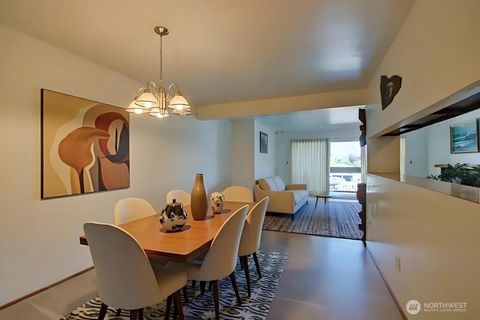 Photo of 2021 LaVenture Road #304, Mount Vernon, WA 98273 (MLS # 2435859)