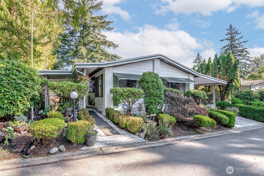 Photo of 201 Union Avenue SE #184, Renton, WA 98059 (MLS # 2594489)