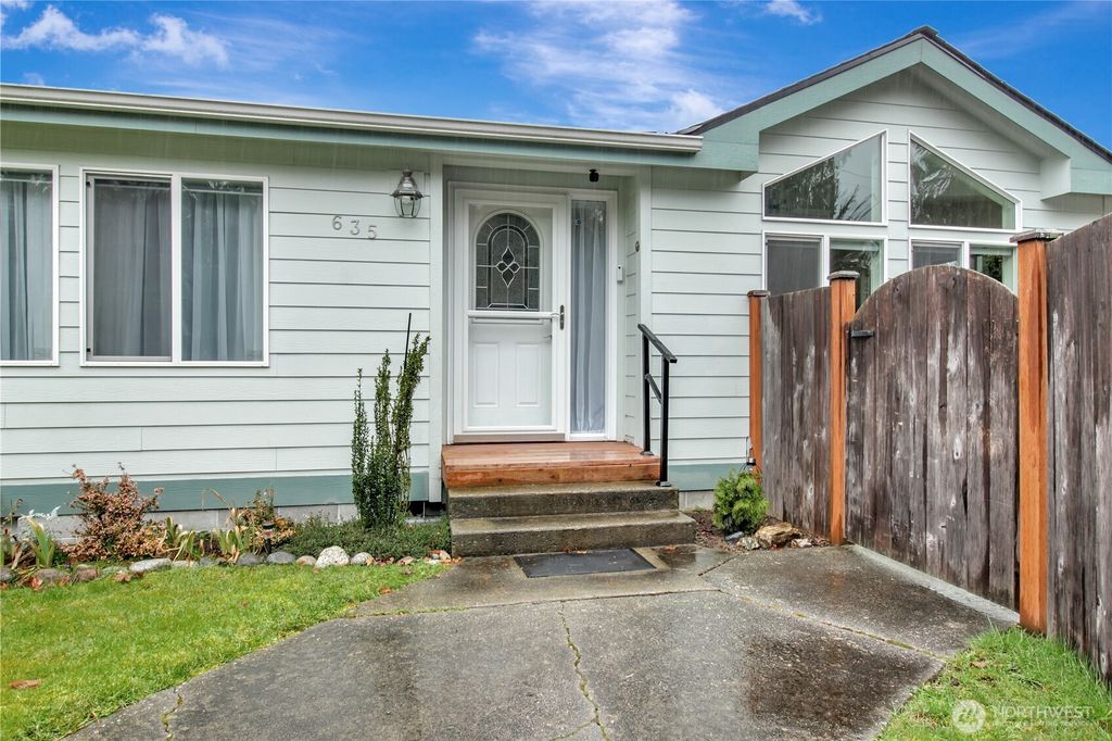 Photo of 635 Mountain Loop Hwy, Darrington, WA 98241 (MLS # 2487692)