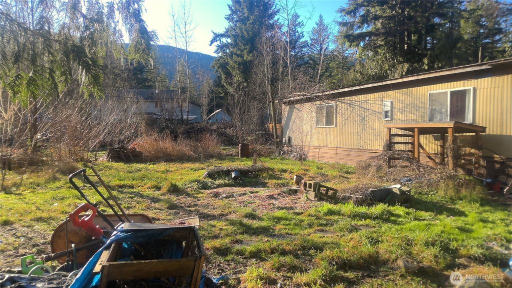 Photo of 8433 Golden Valley Drive, Maple Falls, WA 98266 (MLS # 2468689)