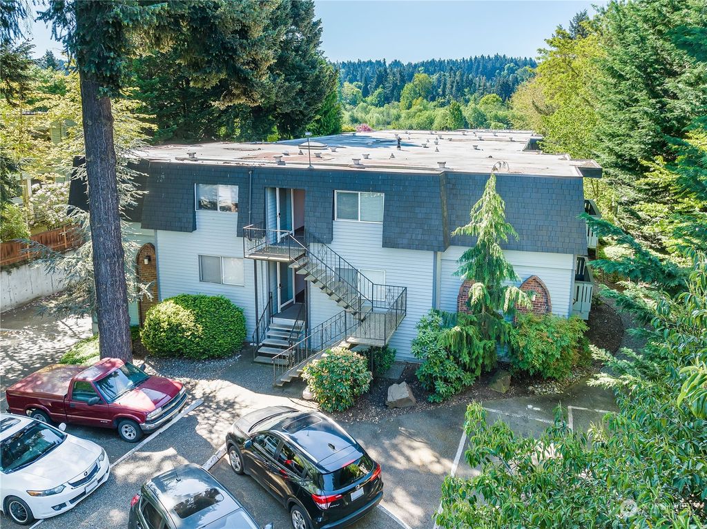 Photo of 7217 NE 175th Street #104, Kenmore, WA 98028 (MLS # 2237129)