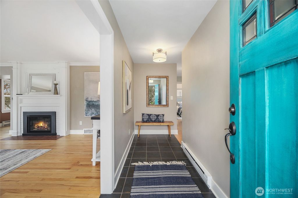 Photo of 3239 45th Avenue SW, Seattle, WA 98116 (MLS # 2466761)