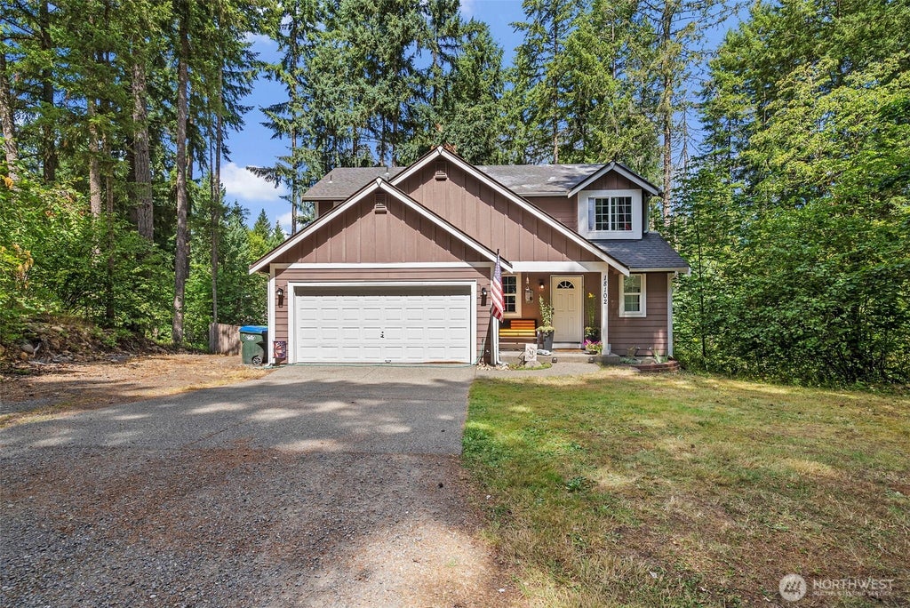 Photo of 18102 Big Fir Court SE, Yelm, WA 98597 (MLS # 2562676)