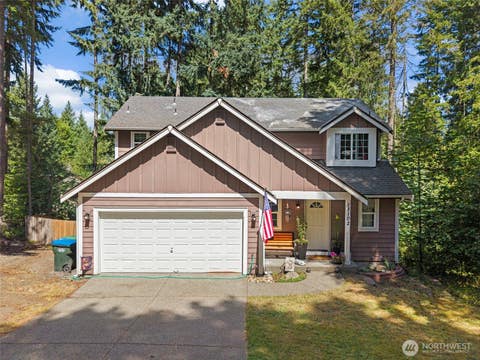 Photo of 18102 Big Fir Court SE, Yelm, WA 98597 (MLS # 2562676)