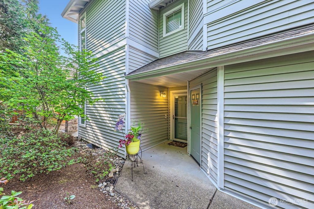 Photo of 14007 69th Drive SE #Y1, Snohomish, WA 98296 (MLS # 2370655)